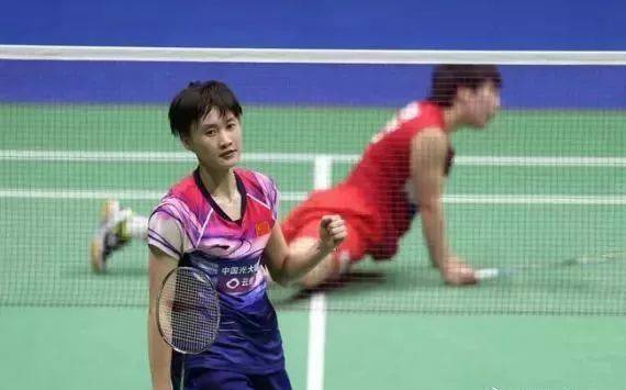 硬仗中突围 硬仗中突围