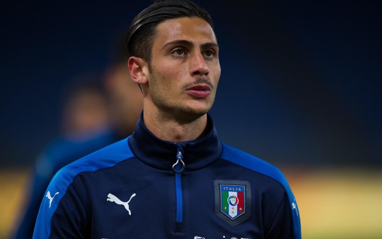 性为首要标 性为首要标