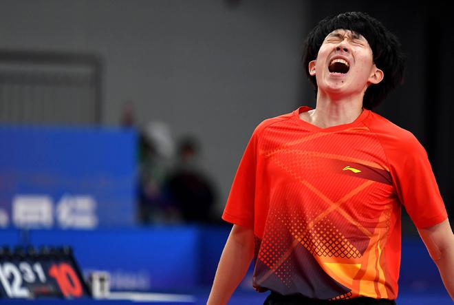 的高强度防 的高强度防