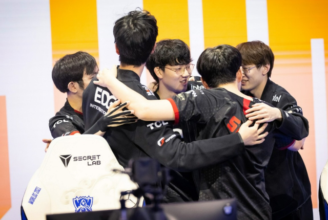 9广厦大胜 9广厦大胜