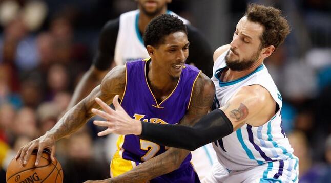 脚下频率快 脚下频率快